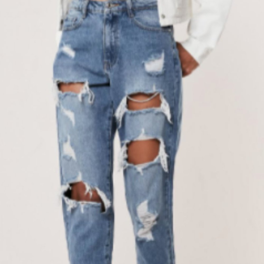 Missguided Tall Riot extreme rip mom jeans